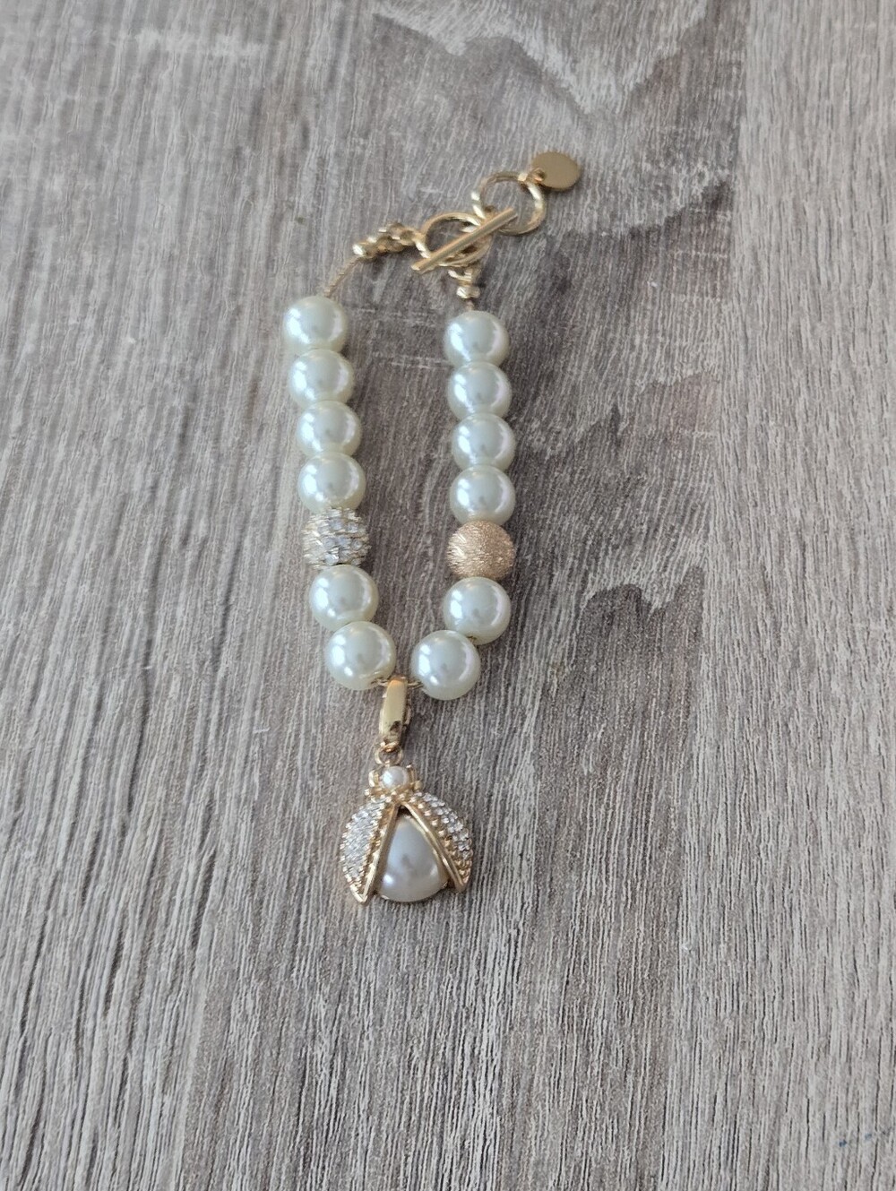 Spartina 449 Love Bug Charm And Faux Pearl Bracelet